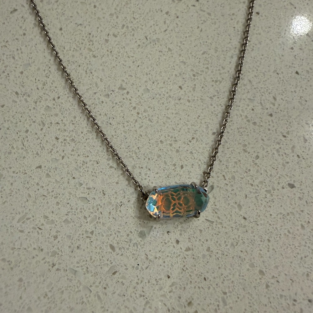 Kendra Scott Silver Elisa Pendant Necklace in Dichroic Glass